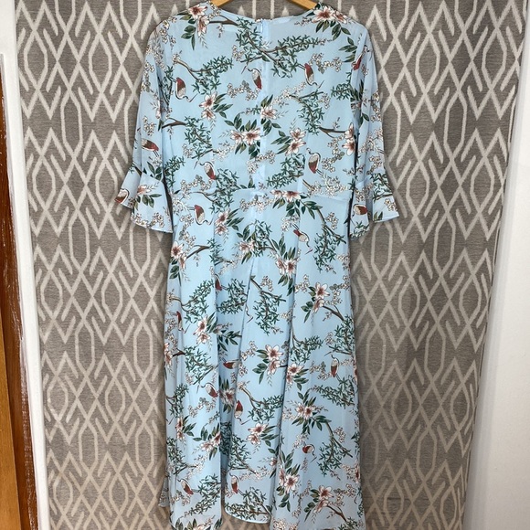 Korean Brand Midi Dress with 3/4 Sleeves Modest Fully Lined Size: Large Blue - Picture 5 of 6